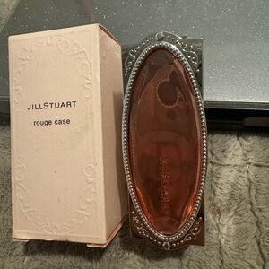 Jill Stuart
